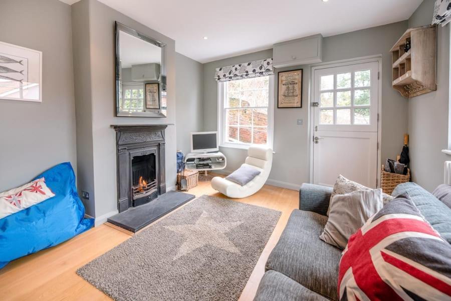 6 West Lane In Aldeburgh - Beautiful Cottage Near High Street Exterior photo